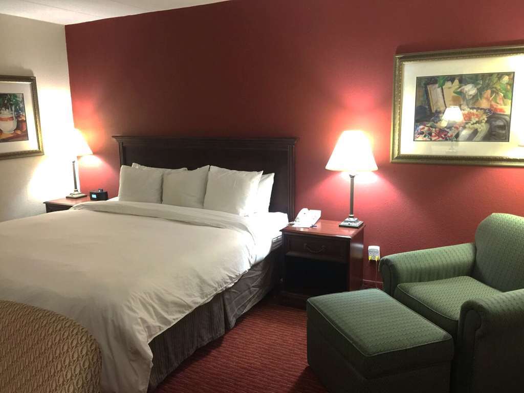 Clarion Hotel Индианаполис Стая снимка
